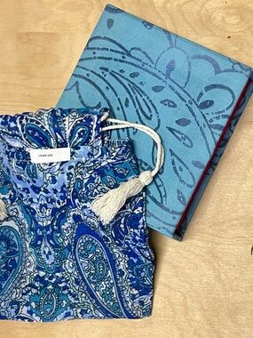 Chan Luu | Jewelry Pouch & Box in Blue Paisley ♥ GUC!